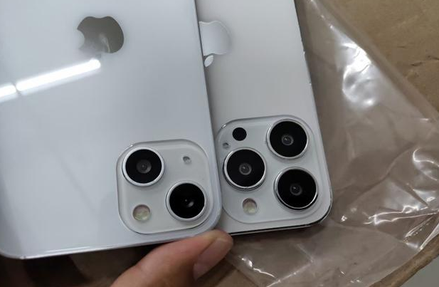 古城苹果手机维修分享iPhone 13‌机模长什么样 